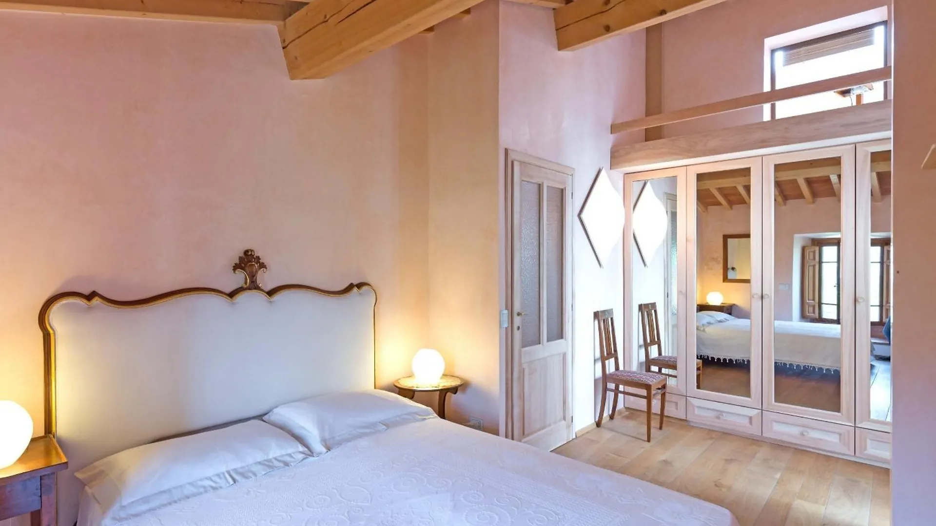 Farm stay Villa San Simone Pistoia